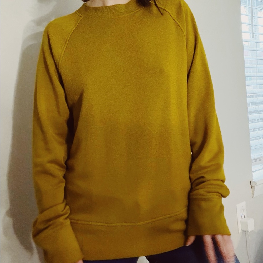Mustard yellow crewneck sweater